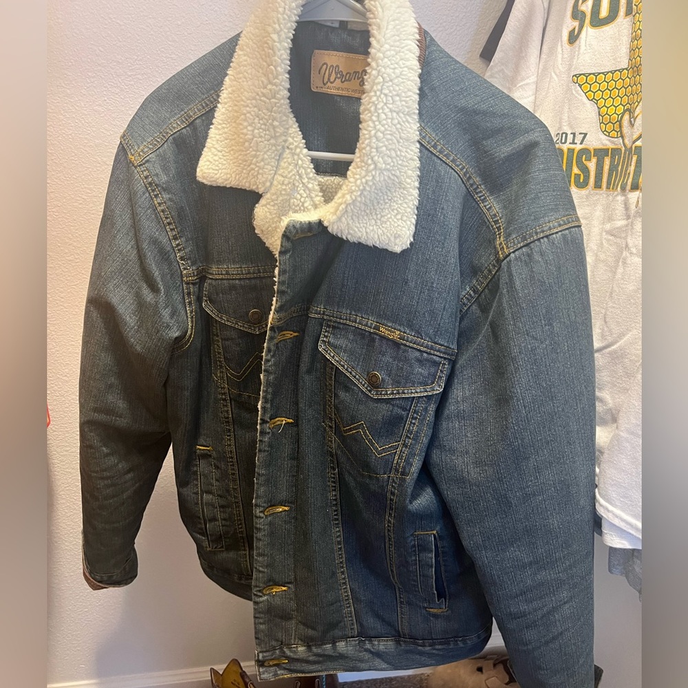 Medium Wrangler Denim jacket